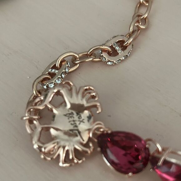 Betsey Johnson pink crab crystal rose gold Necklace - Picture 5 of 6